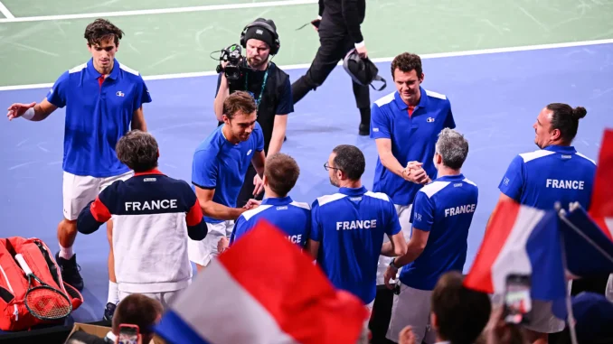 benjamin-bonzi-and-pierre-hughes-herbert-celebrates-250202g1200