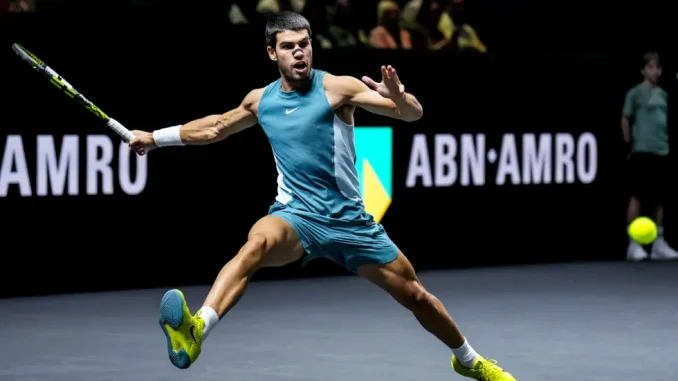 carlos-alcaraz-forehand-250204g1200