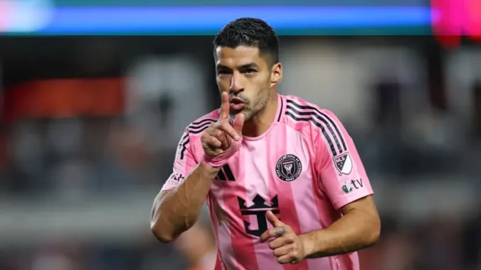 luis-suárez-celebrates-25-02-g-1200
