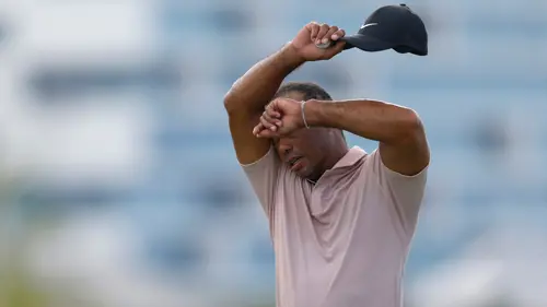 tigerwoods-1200-tiredg